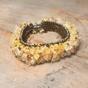 Chunky Honey Toned Beaded Cluster Bracelet